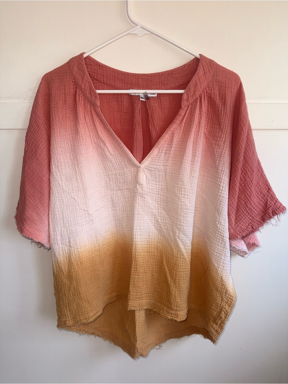 Young Fabulous & Broke Gauze Ombre Blouse‎ Pink Orange White V-Neck Raw Hem M/L